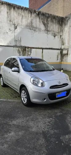 Nissan March S 1.0 16V Flex Fuel 5P
